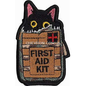 Шеврон First aid kit